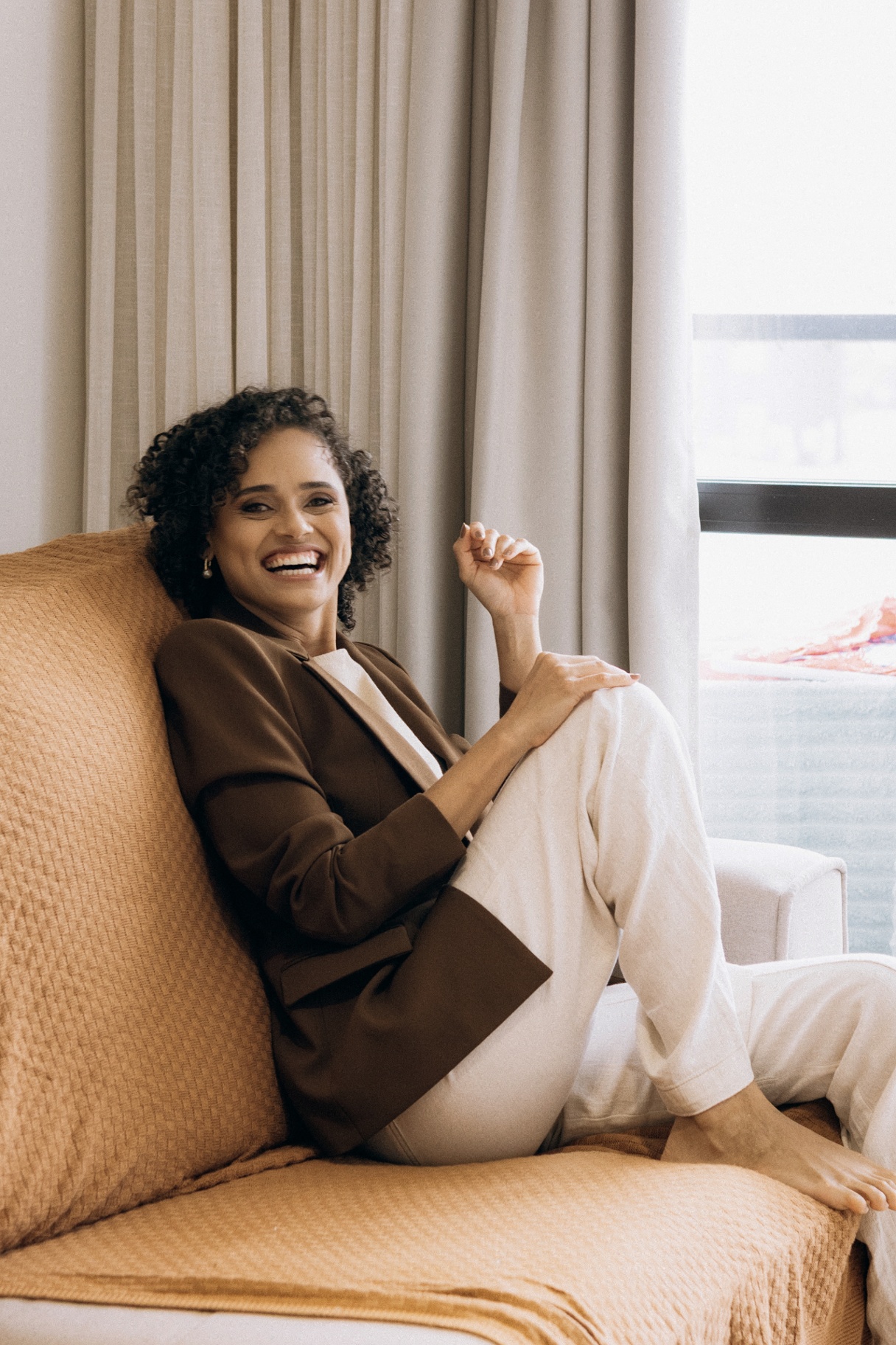 Naiara Souza — leveza